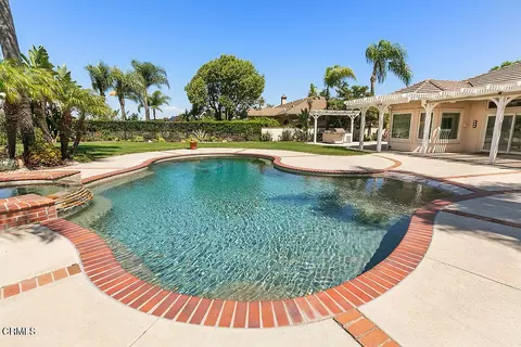 Exterior - 2123 Bennington Ct, Thousand Oaks, CA 91360 photo 14 of 14
