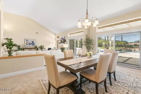Dining - 2123 Bennington Ct, Thousand Oaks, CA 91360 photo 3 of 6