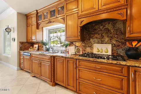 Kitchen - 2123 Bennington Ct, Thousand Oaks, CA 91360 photo 7 of 7