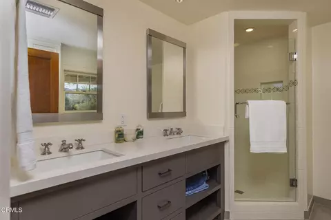 Bath - 29433 Highway 33, Maricopa, CA 93252 photo 5 of 5