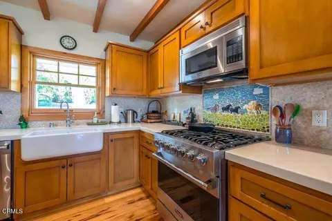 Kitchen - 29433 Highway 33, Maricopa, CA 93252 photo 2 of 4