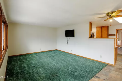 Living - 411 E Yucca St, Oxnard, CA 93033 photo 1 of 4