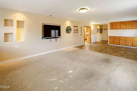 Living - 411 E Yucca St, Oxnard, CA 93033 photo 4 of 4