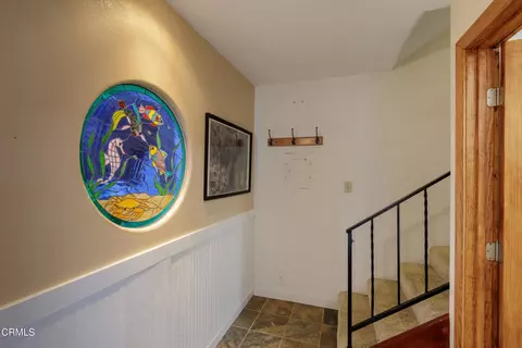 Entry Way - 411 E Yucca St, Oxnard, CA 93033 photo 2 of 3