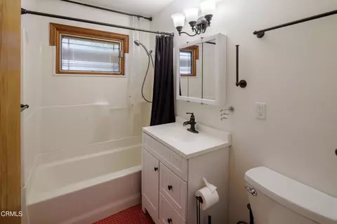 Bath - 411 E Yucca St, Oxnard, CA 93033 photo 1 of 4