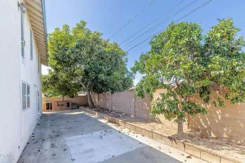 Exterior - 411 E Yucca St, Oxnard, CA 93033 photo 1 of 2