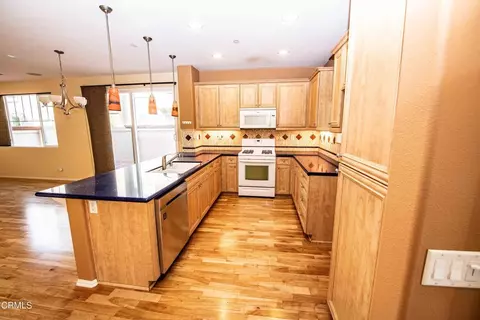 Kitchen - 3760 Dunkirk Dr, Oxnard, CA 93035 photo 1 of 1