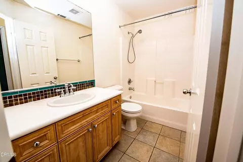 Bath - 3760 Dunkirk Dr, Oxnard, CA 93035 photo 1 of 2