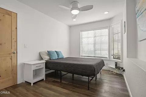 Bedroom - 2274 Martinique Ln, Oxnard, CA 93035 photo 4 of 5
