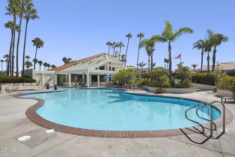 Exterior - 2274 Martinique Ln, Oxnard, CA 93035 photo 4 of 6