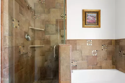Bath - 15 Ramona Pl, Camarillo, CA 93010 photo 3 of 6