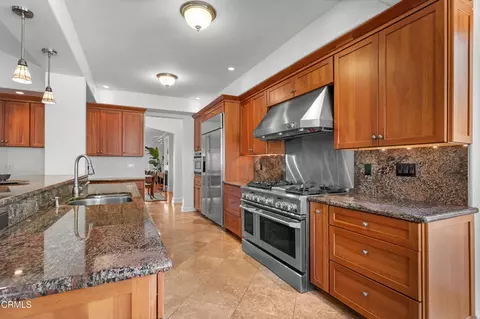 Kitchen - 15 Ramona Pl, Camarillo, CA 93010 photo 5 of 7