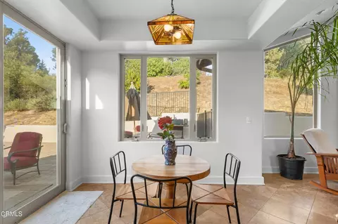 Dining - 15 Ramona Pl, Camarillo, CA 93010 photo 5 of 7