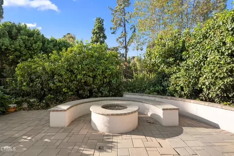 Exterior - 15 Ramona Pl, Camarillo, CA 93010 photo 5 of 17