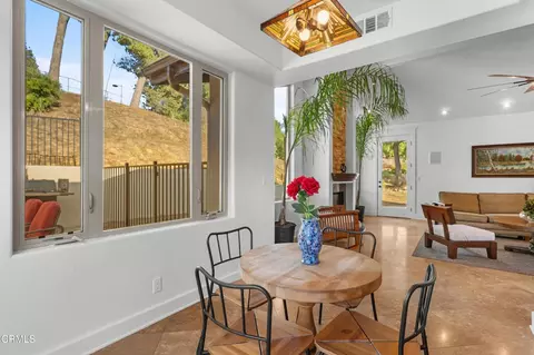 Dining - 15 Ramona Pl, Camarillo, CA 93010 photo 6 of 7