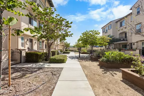 Exterior - 628 Mustang St, Camarillo, CA 93010 photo 4 of 4