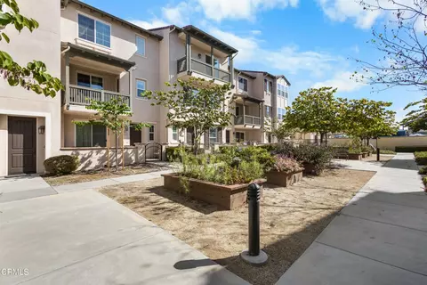 Exterior - 628 Mustang St, Camarillo, CA 93010 photo 2 of 4