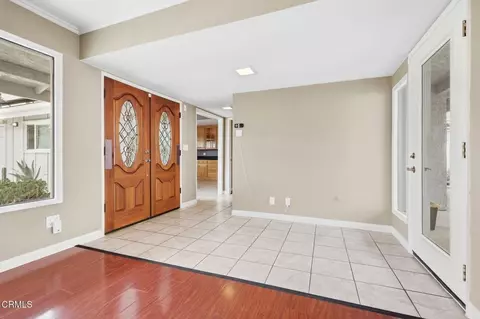 Entry Way - 14 Bradford Ave, Camarillo, CA 93010 photo 1 of 2