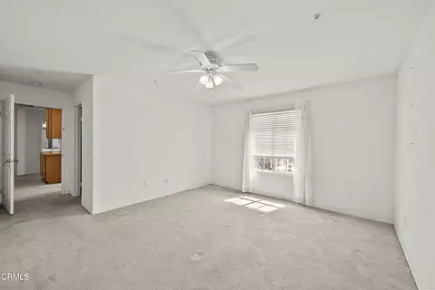 Bedroom - 1561 Lagoon Ln, Oxnard, CA 93035 photo 2 of 6