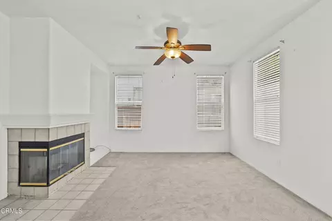Living - 1561 Lagoon Ln, Oxnard, CA 93035 photo 4 of 4