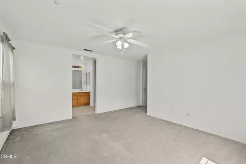 Bedroom - 1561 Lagoon Ln, Oxnard, CA 93035 photo 4 of 6
