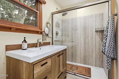 Bath - 757 Mcnell Rd, Ojai, CA 93023 photo 1 of 3