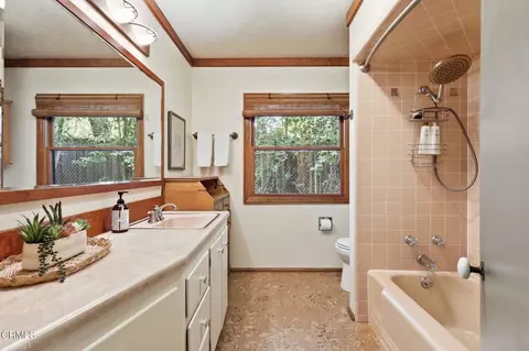 Bath - 757 Mcnell Rd, Ojai, CA 93023 photo 2 of 3