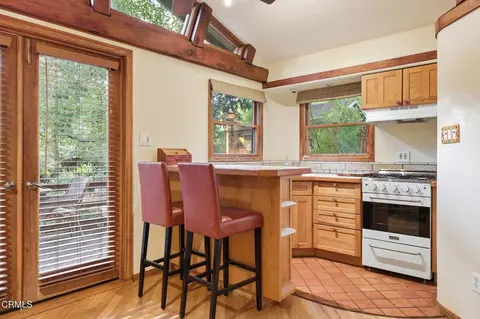 Kitchen - 757 Mcnell Rd, Ojai, CA 93023 photo 4 of 5