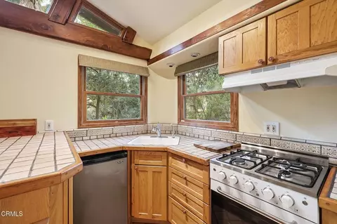 Kitchen - 757 Mcnell Rd, Ojai, CA 93023 photo 5 of 5