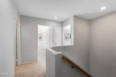 Entry Way - 2032 Veracruz Ln, Oxnard, CA 93036 photo 2 of 3