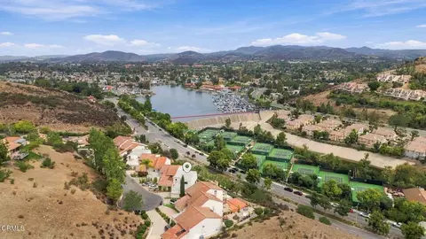 3222 Meadow Oak Dr, Westlake Village, CA 91361