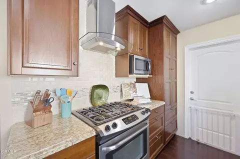 Kitchen - 1952 Snow Ave, Oxnard, CA 93036 photo 1 of 2