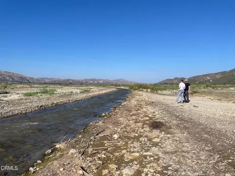 View/Area - 2500 E Guiberson Rd, Fillmore, CA 93015 photo 2 of 2