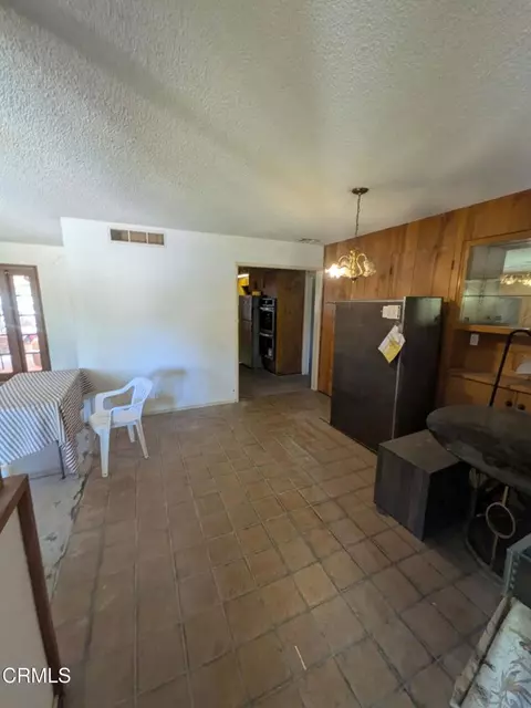 Dining - 2500 E Guiberson Rd, Fillmore, CA 93015 photo 2 of 2