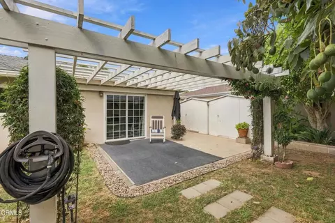 Exterior - 4400 Hamilton Ave, Oxnard, CA 93033 photo 4 of 9
