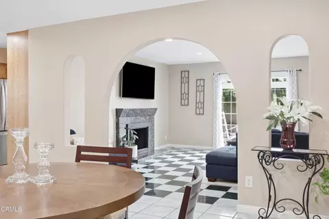 Dining - 4400 Hamilton Ave, Oxnard, CA 93033 photo 3 of 3