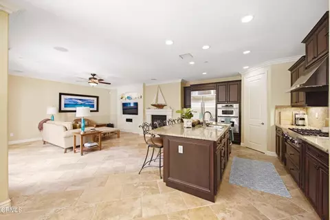 Kitchen - 1411 Seabridge Ln, Oxnard, CA 93035 photo 1 of 6