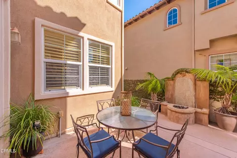 Exterior - 1411 Seabridge Ln, Oxnard, CA 93035 photo 4 of 10