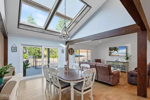 Dining - 2814 Stacy Dr, Simi Valley, CA 93063 photo 2 of 3