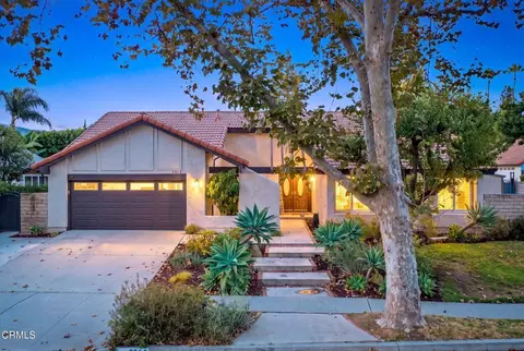 Exterior - 2814 Stacy Dr, Simi Valley, CA 93063 photo 2 of 10
