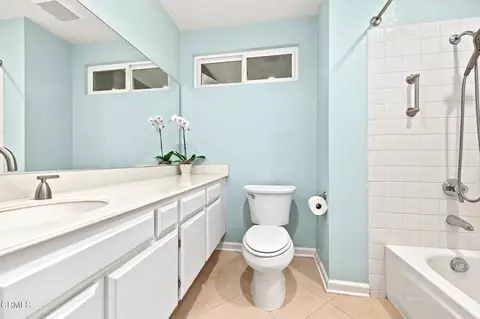 Bath - 2814 Stacy Dr, Simi Valley, CA 93063 photo 5 of 5