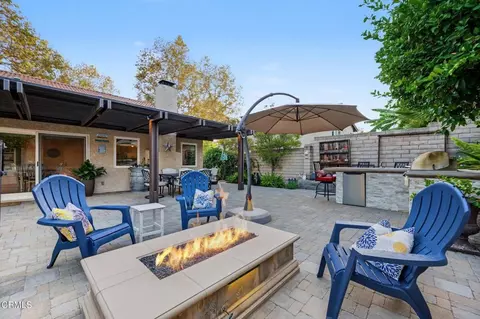 Exterior - 2814 Stacy Dr, Simi Valley, CA 93063 photo 7 of 10