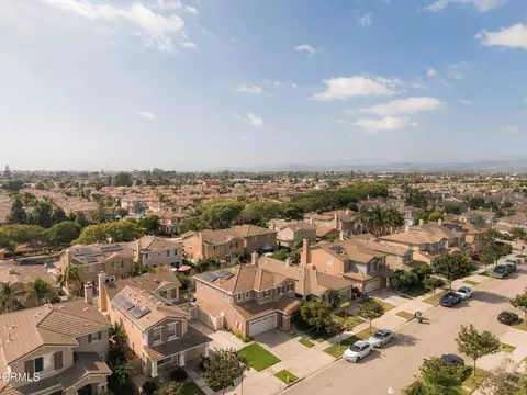 View/Area - 799 Fresca Dr, Oxnard, CA 93030 photo 3 of 3