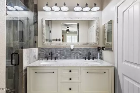 Bath - 1524 Windshore Way, Oxnard, CA 93035 photo 4 of 5