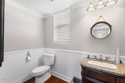 Bath - 1524 Windshore Way, Oxnard, CA 93035 photo 1 of 5