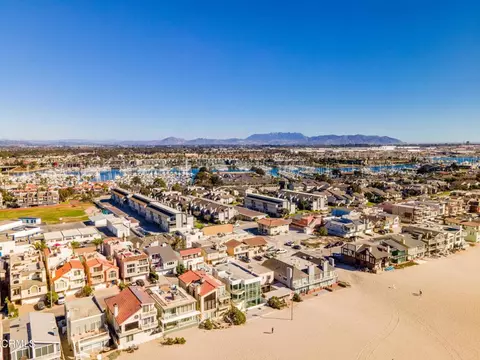 View/Area - 4015 Ocean Dr, Oxnard, CA 93035 photo 1 of 7