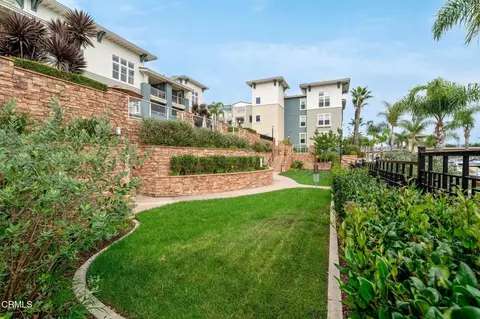 Exterior - 1532 Seabridge Ln, Oxnard, CA 93035 photo 5 of 8