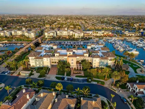 View/Area - 1532 Seabridge Ln, Oxnard, CA 93035 photo 10 of 11