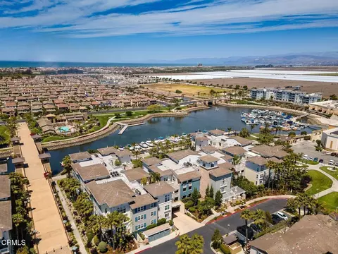 View/Area - 1423 Windshore Way, Oxnard, CA 93035 photo 3 of 10