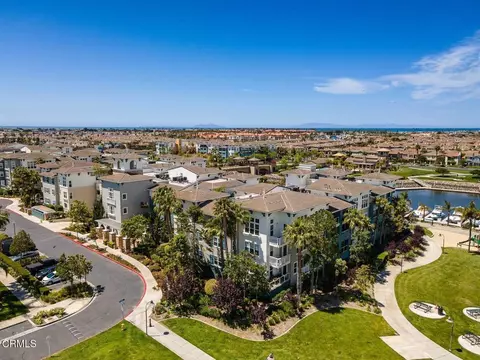 View/Area - 1423 Windshore Way, Oxnard, CA 93035 photo 9 of 10